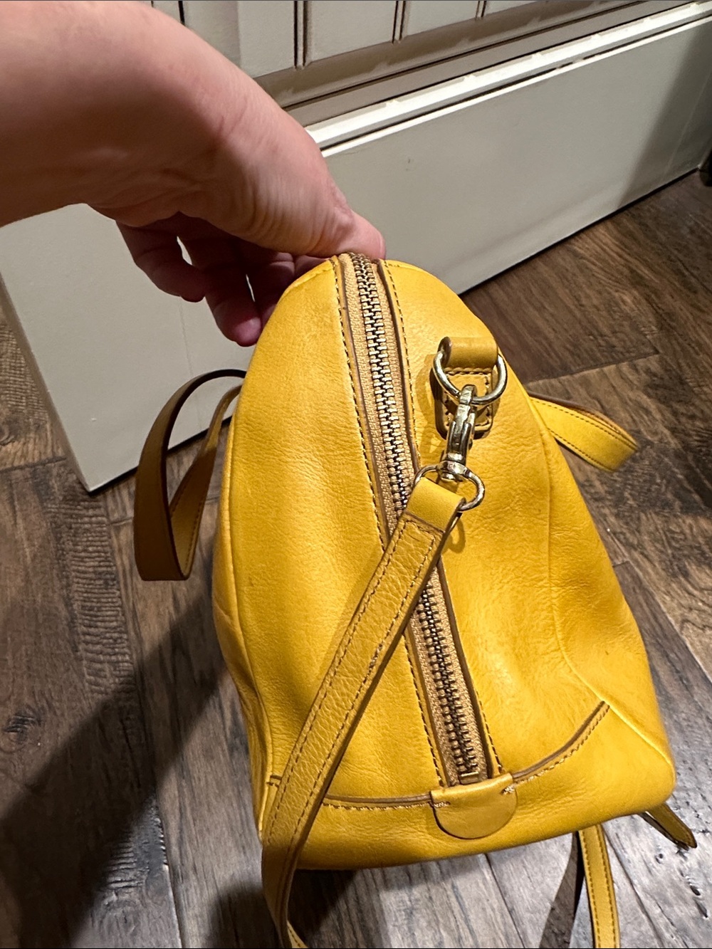 Fossil Yellow Leather Double-Handle Sydney Satchel - Picture 5 of 8